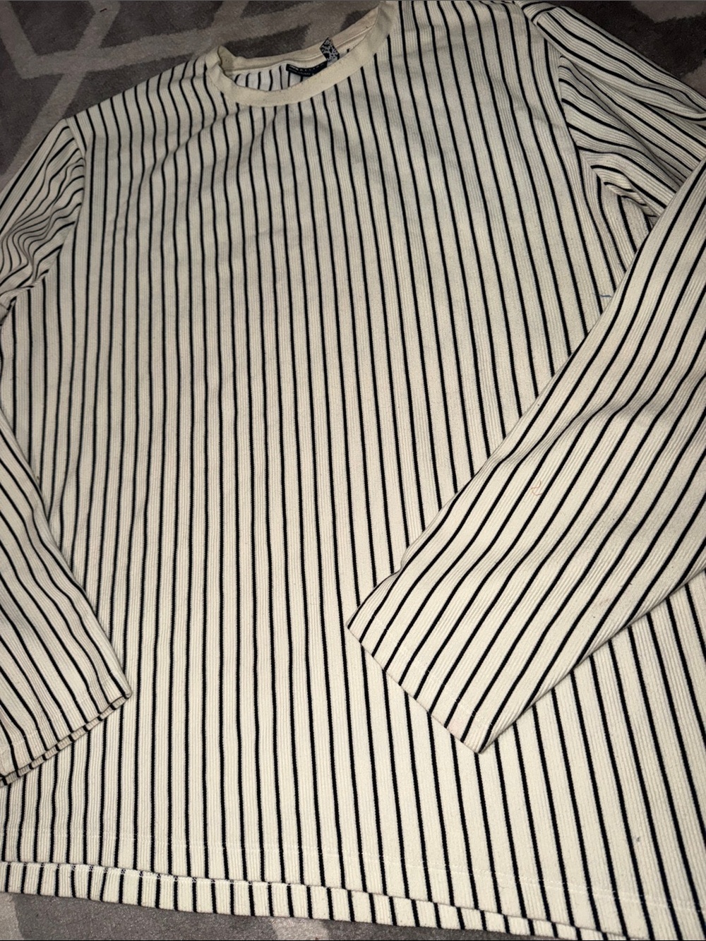 Men’s XXL asos long sleeve knit striped shirt